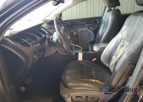 2011 Ford Taurus Limited z USA, uszkodzony, nr VIN 1FAHP2FW4BG133110